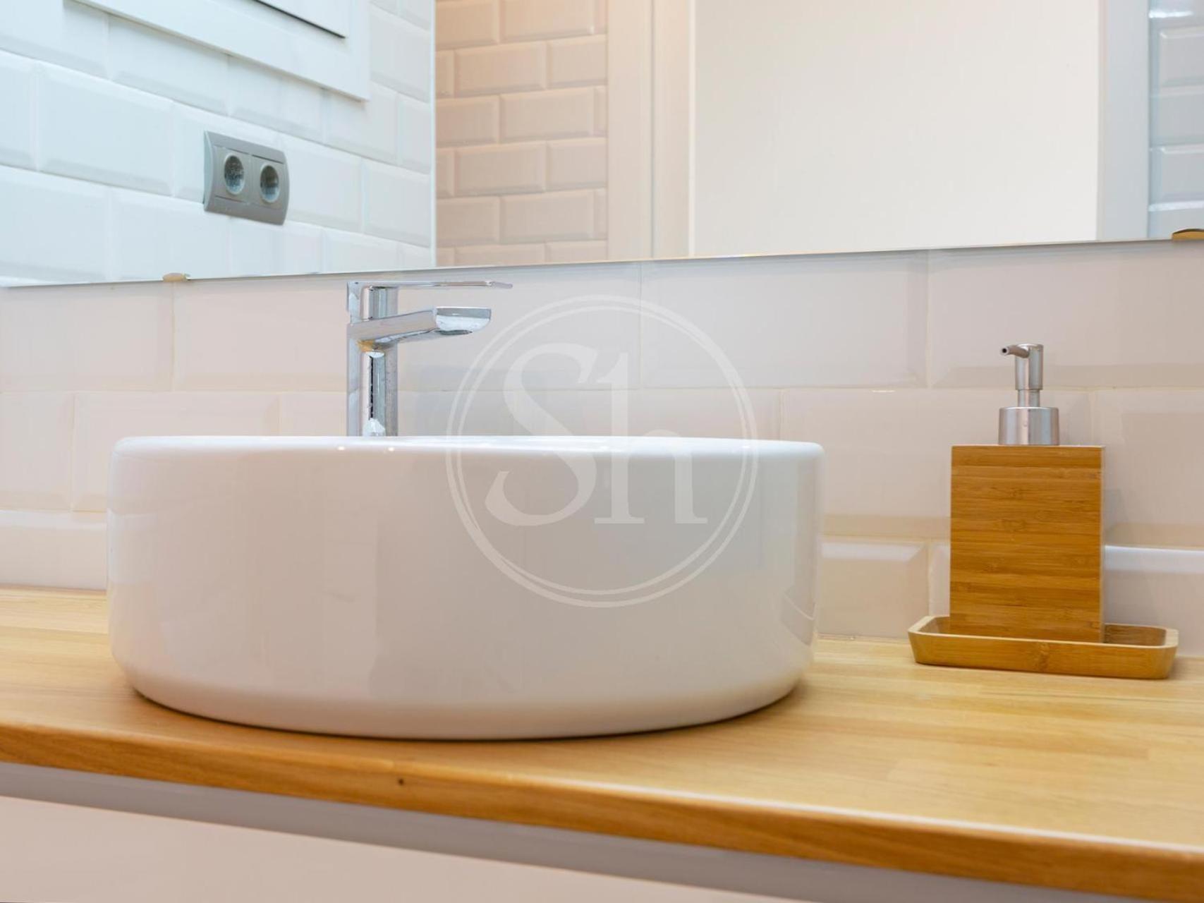 Apartamento Bonito Con Vistas A La Sagrada Familia